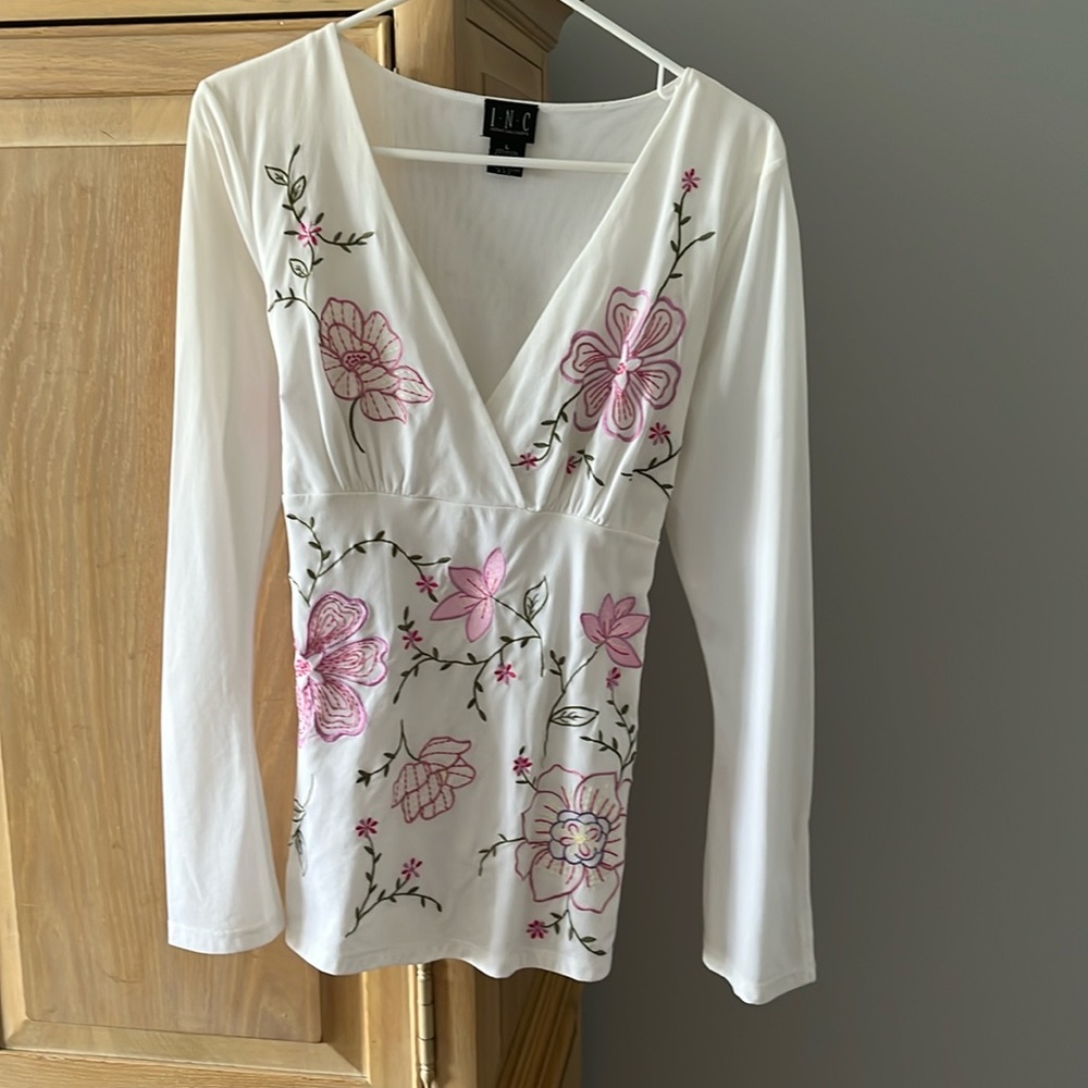 I.N.C. Embroidered Pink Floral Long Sleeve Top | lightweight | Tie in back